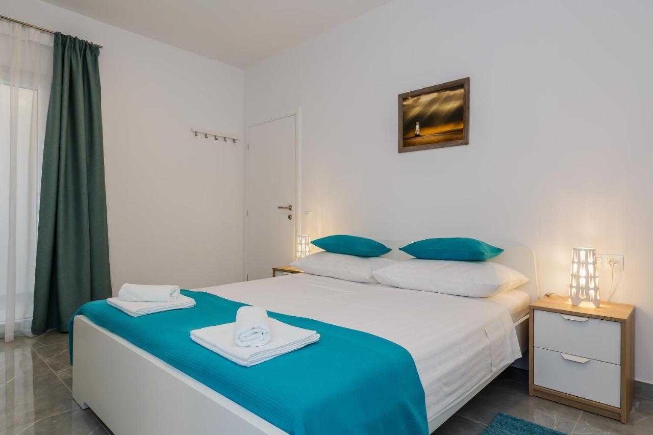 Apartmani Ujakovic Kastela Dış mekan fotoğraf