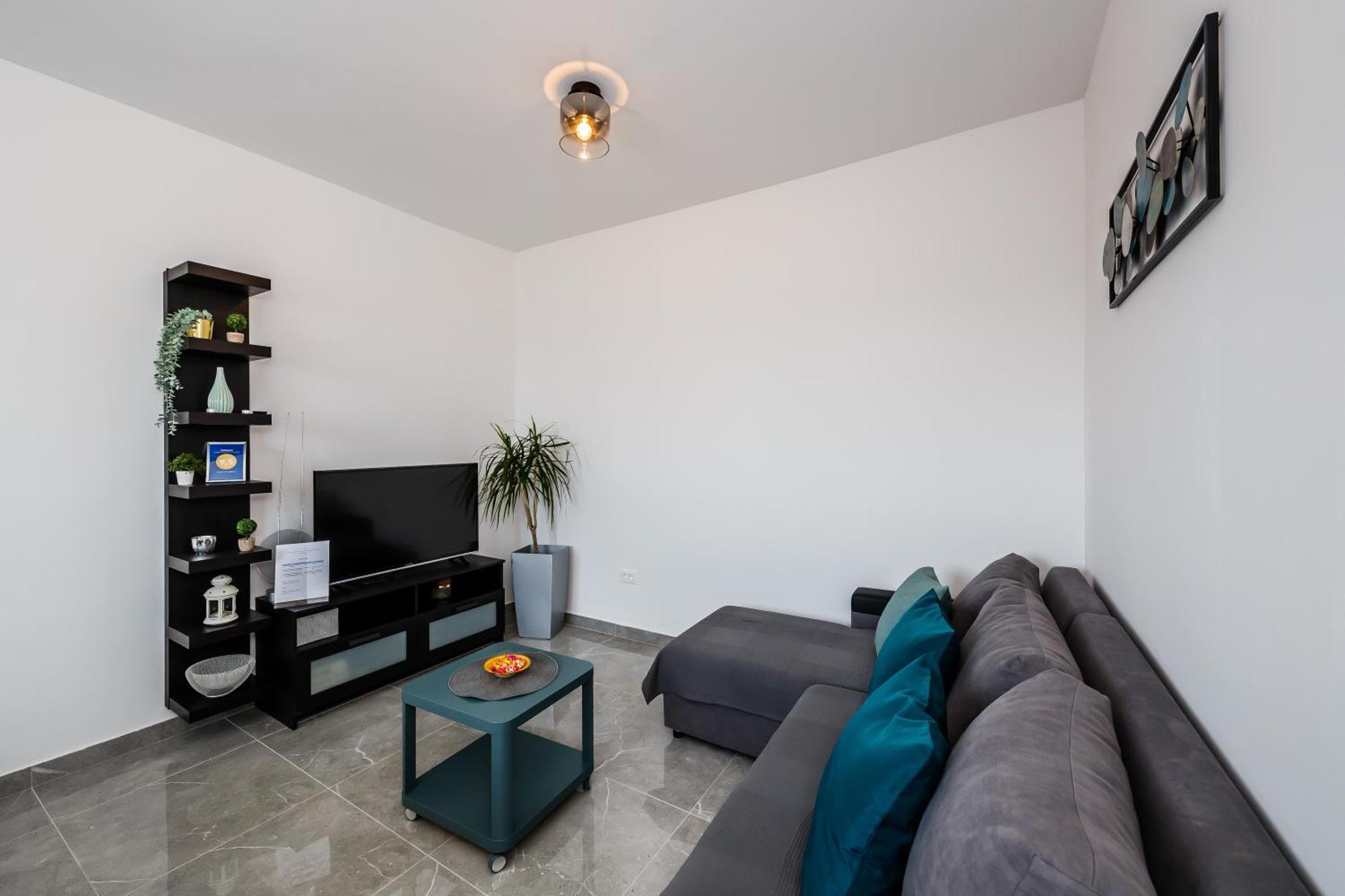 Apartmani Ujakovic Kastela Dış mekan fotoğraf