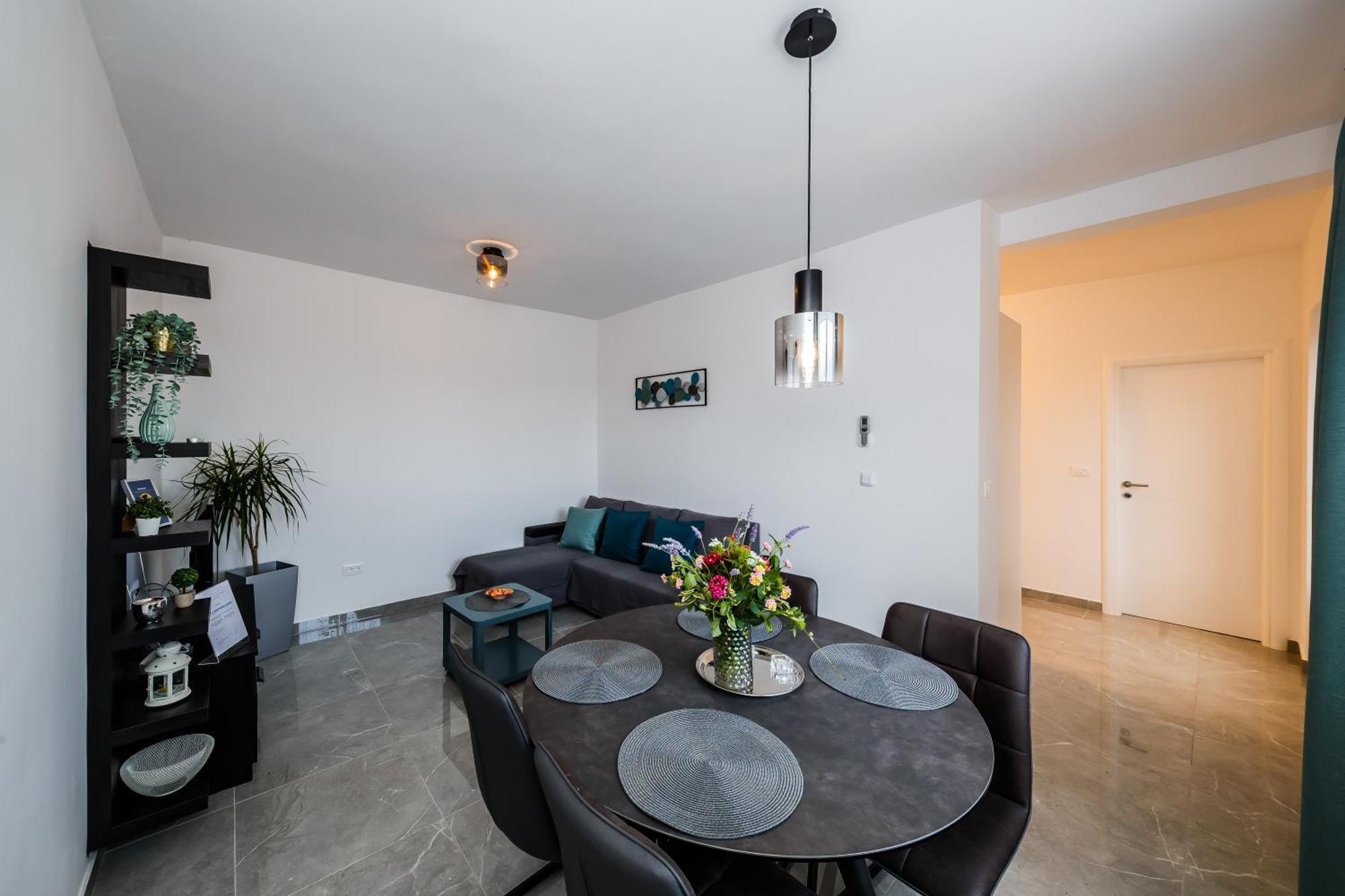 Apartmani Ujakovic Kastela Dış mekan fotoğraf