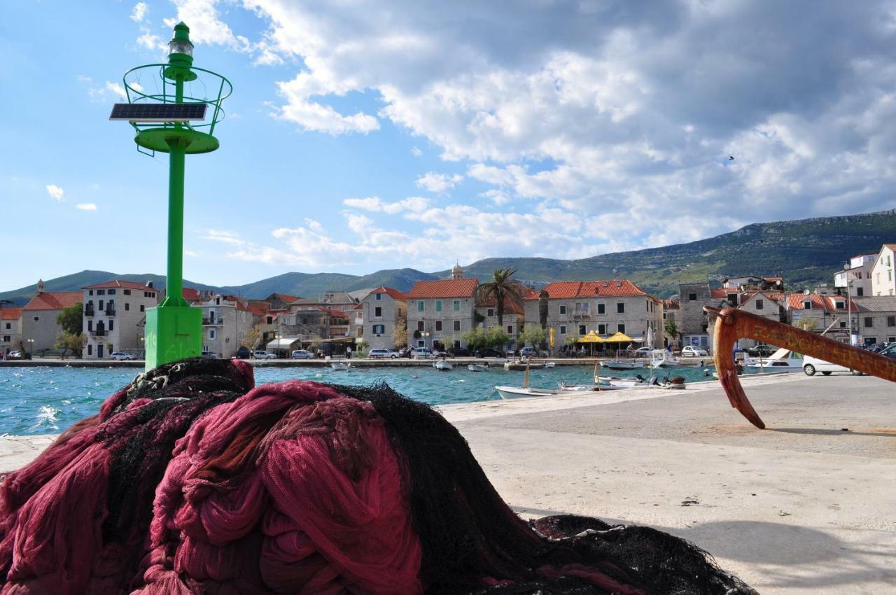Apartmani Ujakovic Kastela Dış mekan fotoğraf