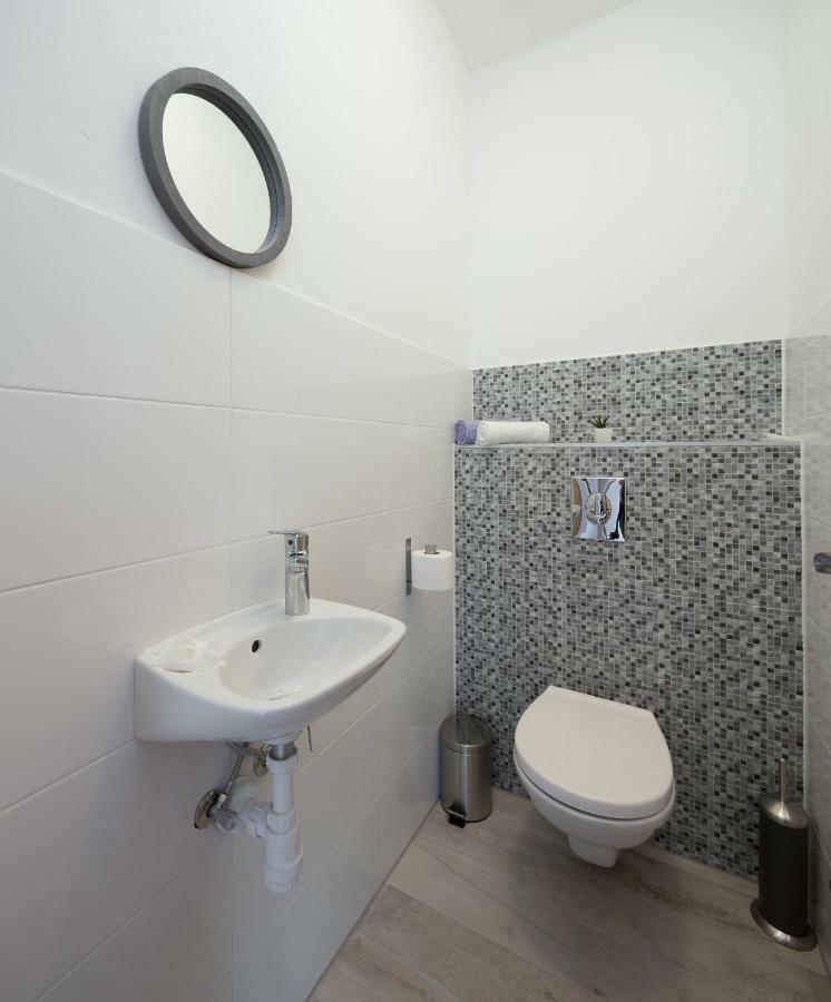 Apartmani Ujakovic Kastela Dış mekan fotoğraf