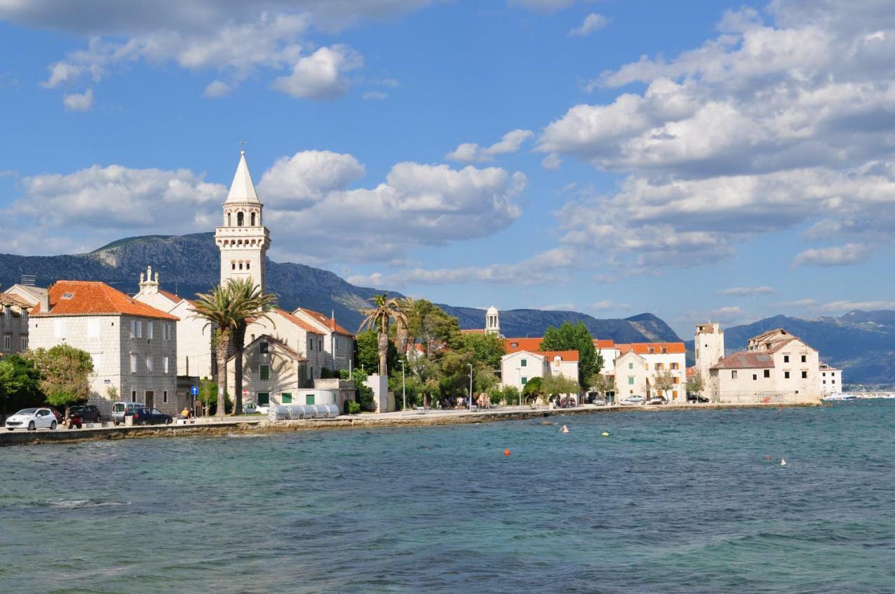 Apartmani Ujakovic Kastela Dış mekan fotoğraf
